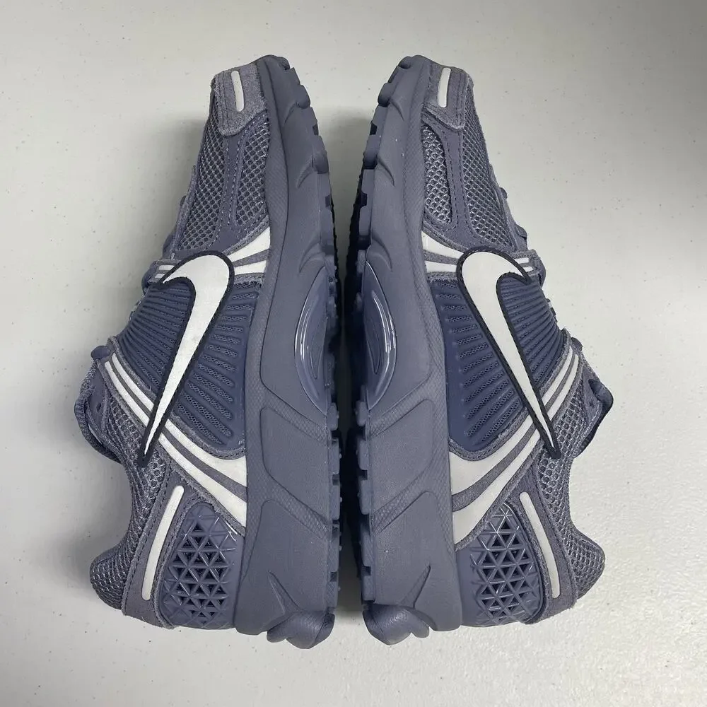 Nike Zoom Vomero 5 World Indigo Sanded Purple HQ0458 400 Size 7.5 Women Workout